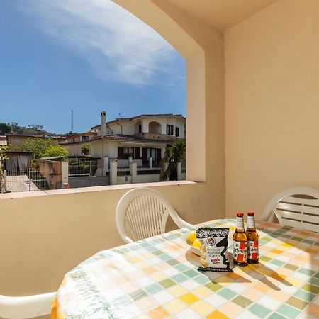 Ferienwohnung Casa A Due Passi Dal Mare Àrbatax Exterior foto