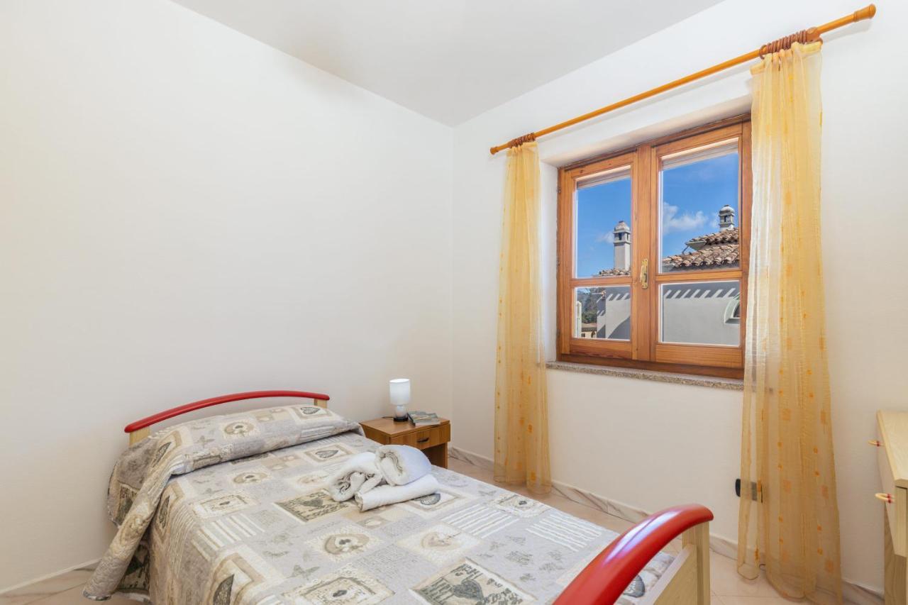 Ferienwohnung Casa A Due Passi Dal Mare Àrbatax Exterior foto