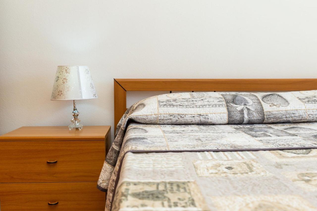 Ferienwohnung Casa A Due Passi Dal Mare Àrbatax Exterior foto